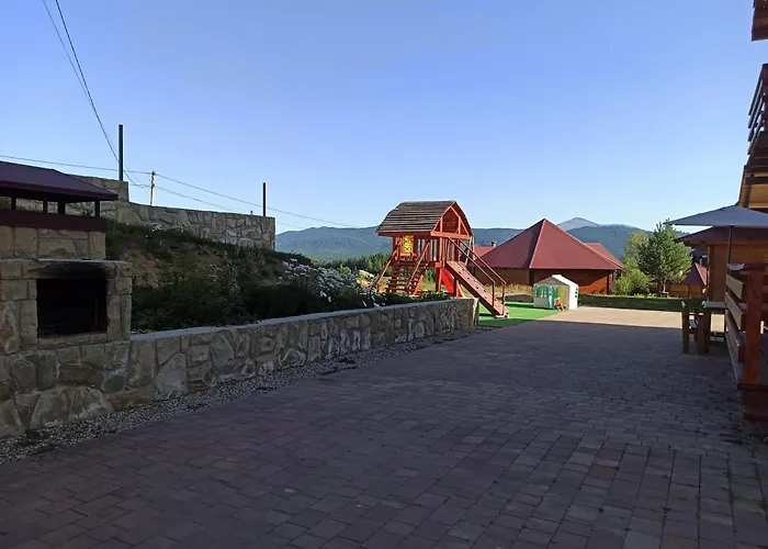 у павла Otel *